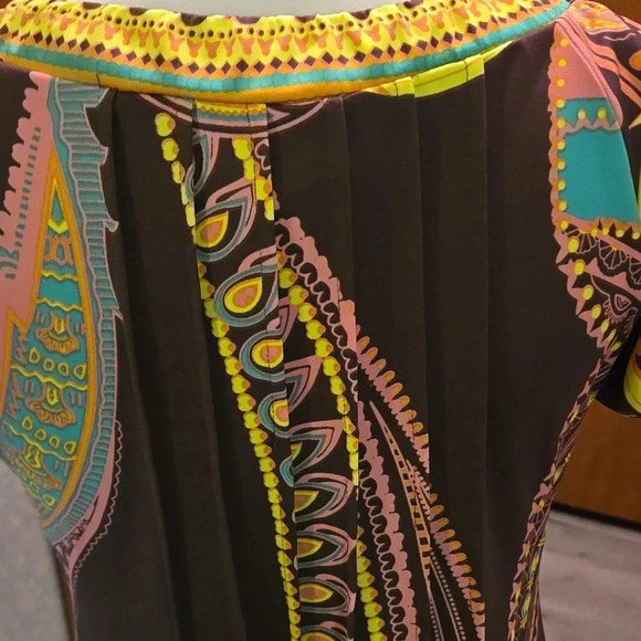 ECI: Boho Short Sleeve Paisley Midi Dress Pleated Back Shoulders Women size 8 - Picture 4 of 14